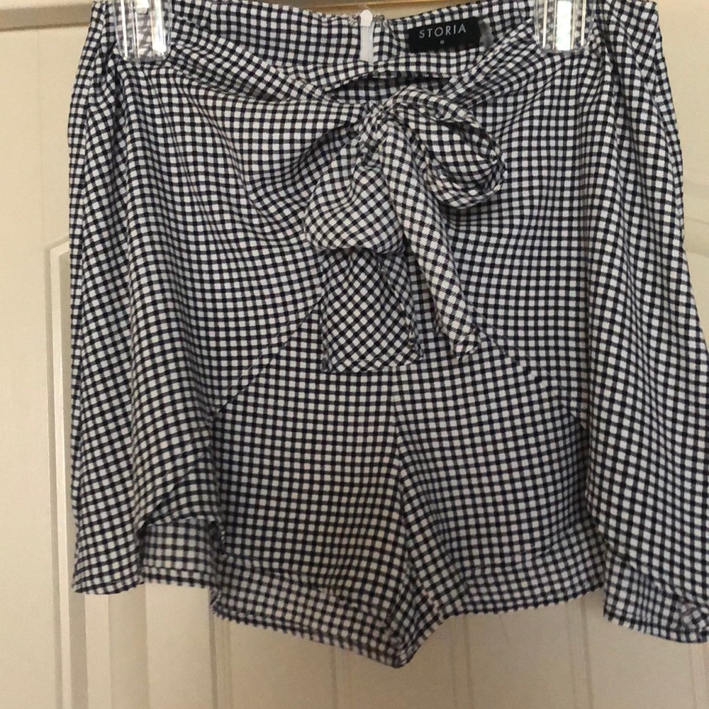 skort